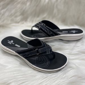 Clarks Breeze Sea Black Synthetic Sandals